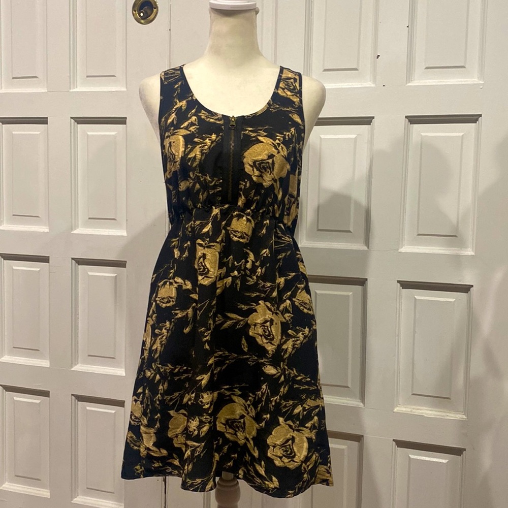 Kimchi Blue Urban Outfitters Floral Black Dress Size Small